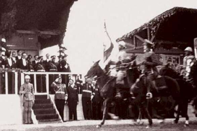 Atatürk'ün katıldığı 29 Ekim kutlamalarından fotoğraflar