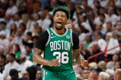 Boston Celtics, Miami Heat karşısında ilk galibiyetini aldı