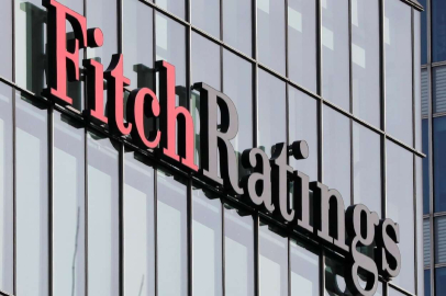 Fitch, ABD'nin kredi notunu negatif izlemeye aldı