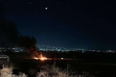 İsrail, Lübnan'ın güneyinde iki araca İHA saldırısı düzenledi