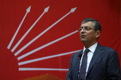 CHP'de başkanlık yarışı: Özgür Özel adaylığını açıkladı