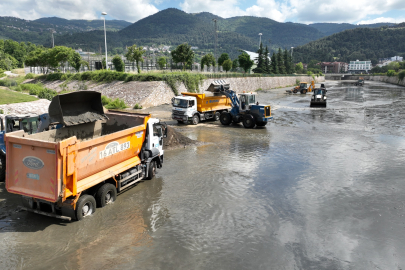 BUSKİ’den derelere yaz temizliği