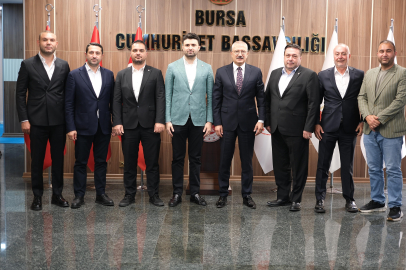 Bursaspor yönetimi Bursa Cumhuriyet Başsavcısı Ramazan Solmaz'ı ziyaret etti