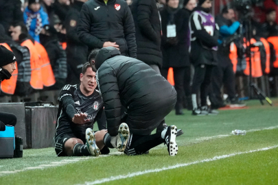 Amir Hadziahmetovic, Beşiktaş'ta kalmak istiyor