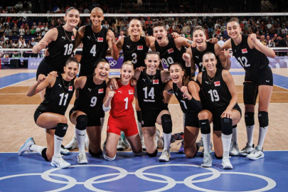  A Milli Kadın Voleybol Takımı, yarı finalde İtalya ile karşılaşacak