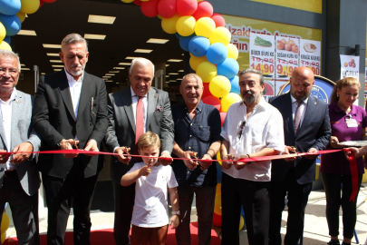 Özhan Marketler Zinciri’nin Kayapa şubesi açıldı