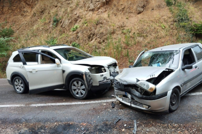 Bursa’da otomobille cip çarpıştı: 2 yaralı