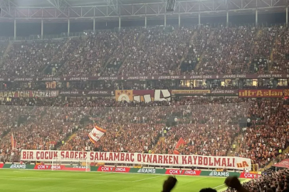 Galatasaray'dan duygusal Narin pankartı...