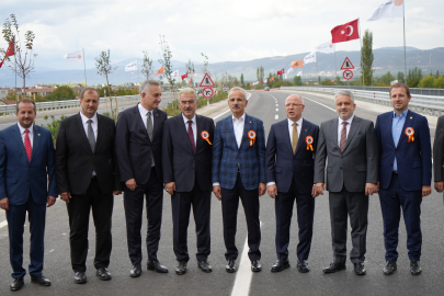 İznik Çevre Yolu Bakan Uraloğlu’nun katılımıyla hizmete açıldı