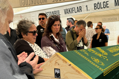 Ünlü sanatçı Metin Arolat son yolculuğuna uğurlandı