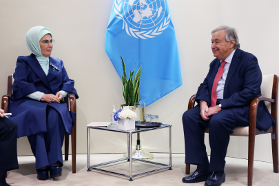 Emine Erdoğan, BM Genel Sekreteri Antonio Guterres'le görüştü