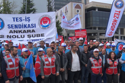 Bakanlık önünde TÜRK-İŞ eylemi