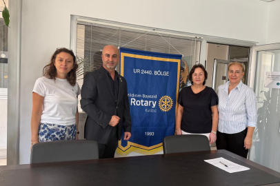 Yıldırım Bayezid Rotary, “Kariyer Sohbetleri” ile gençleri geleceğe hazırlıyor.