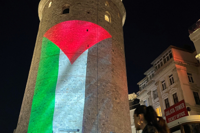 Galata Kulesi’ne Filistin bayrağı yansıtıldı