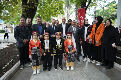 Öğrenciler kostüm giyerek tarihi kahramanları canlandırdı