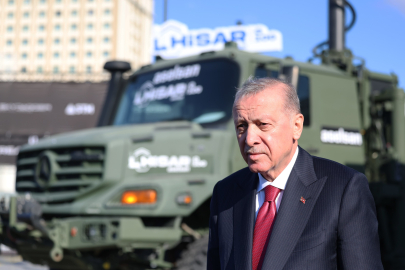 Erdoğan, SAHA EXPO fuarında stantları ziyaret etti