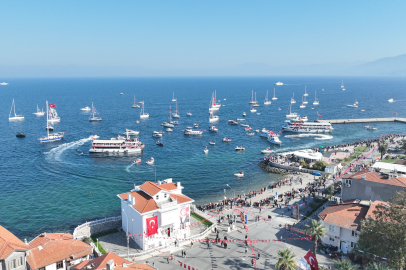 Mudanya'da denizden karaya büyük Cumhuriyet coşkusu