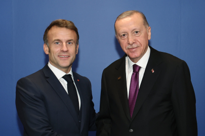 Cumhurbaşkanı Erdoğan, Macron ile görüştü