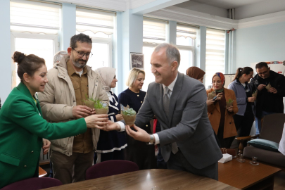 İnegöl’de “Genç Bakış” buluşmaları devam ediyor