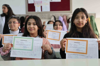 İlkokullarda yeni dönem! Artık karne verilmeyecek!